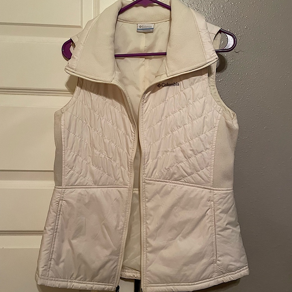 NWOT - Off-White Columbia Vest